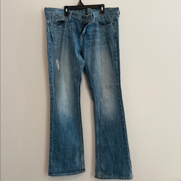 Guess Women’s Light Blue Boot Cut Jeans - Picture 4 of 8